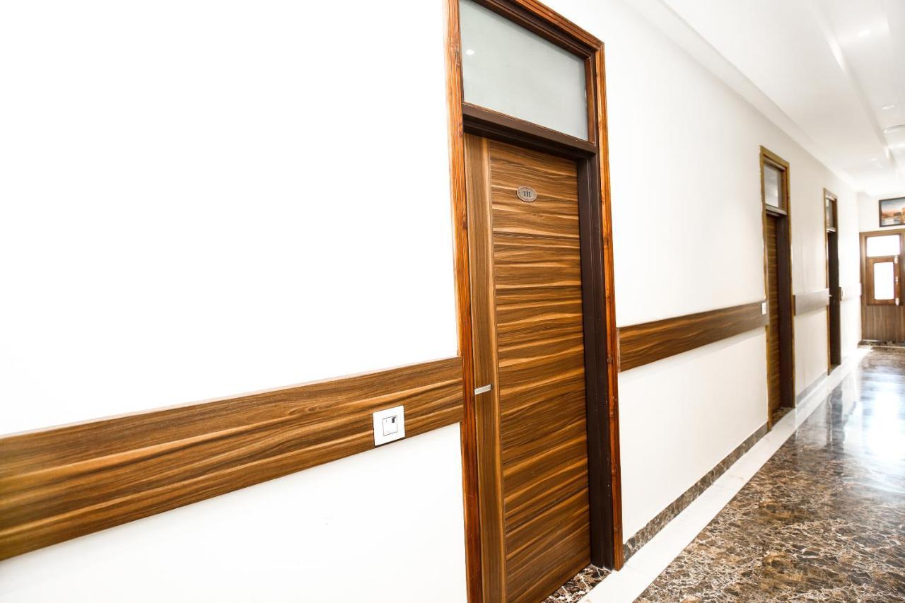 Hotel Woodcrest Zirakpur Chandigarh - Luxury Rooms Eksteriør bilde